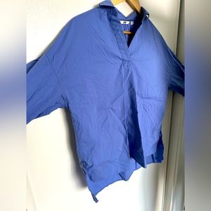 Uniqlo Women’s Navy Blue Oversized Collared Blouse, V-Neck, Size XS